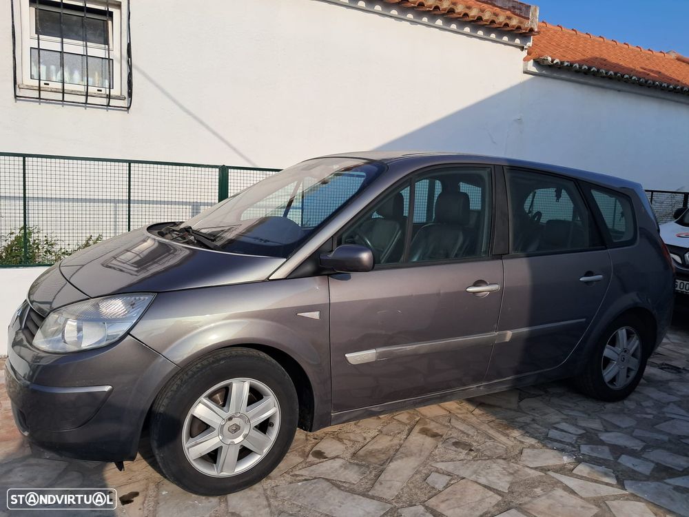 Renault Grand Scénic - 4
