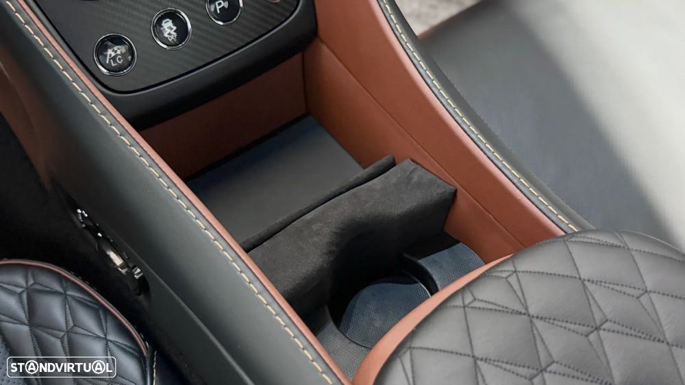 Aston Martin Vanquish S Ultimate - 35
