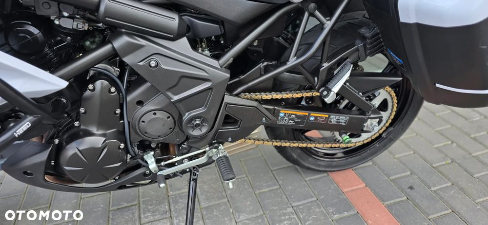 Kawasaki Versys 650 - 35
