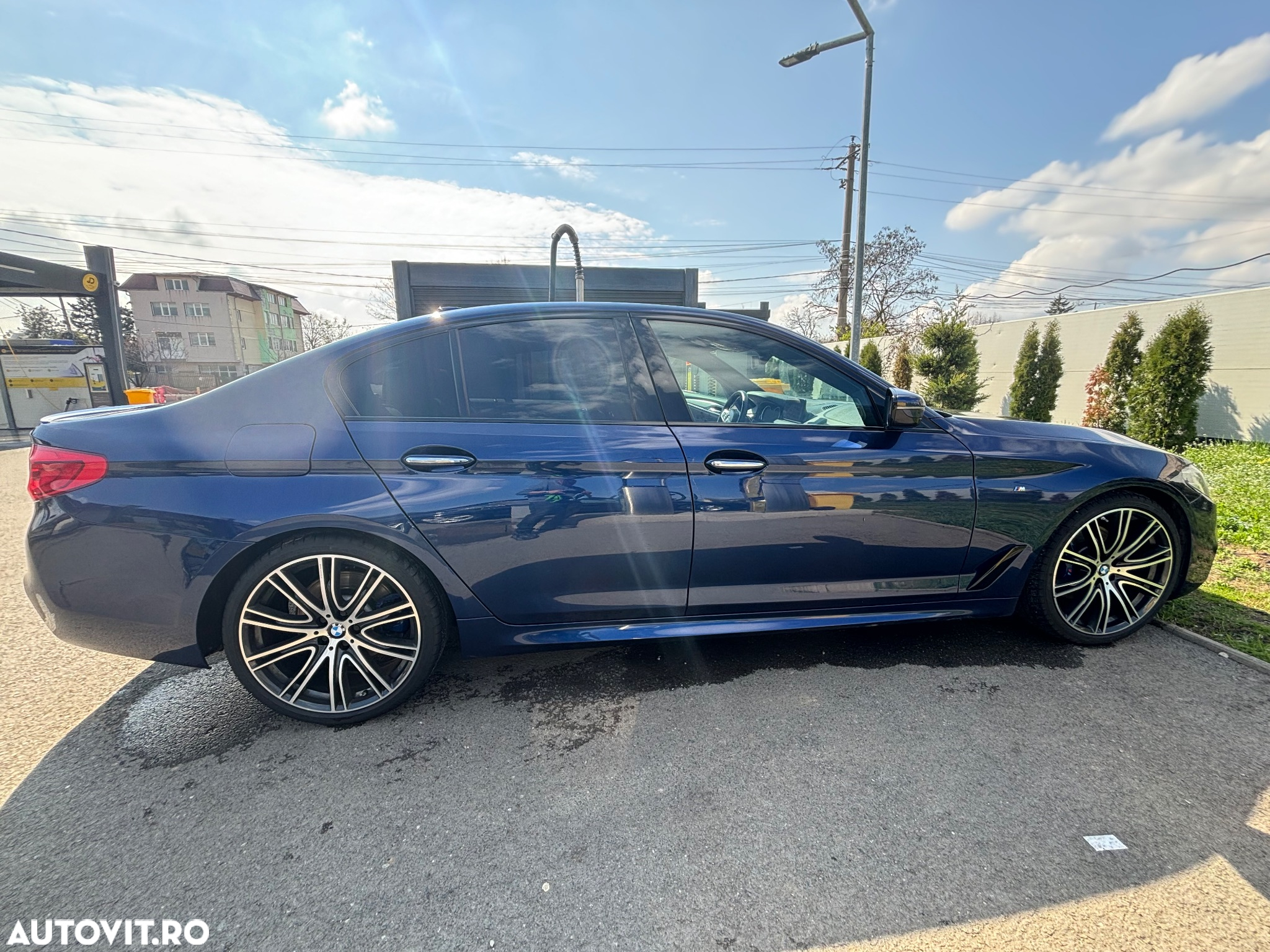 BMW Seria 5 530d xDrive AT - 4