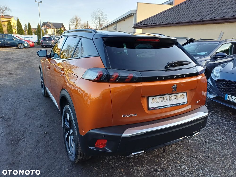 Peugeot 2008 PureTech 130 EAT8 GT Pack - 5