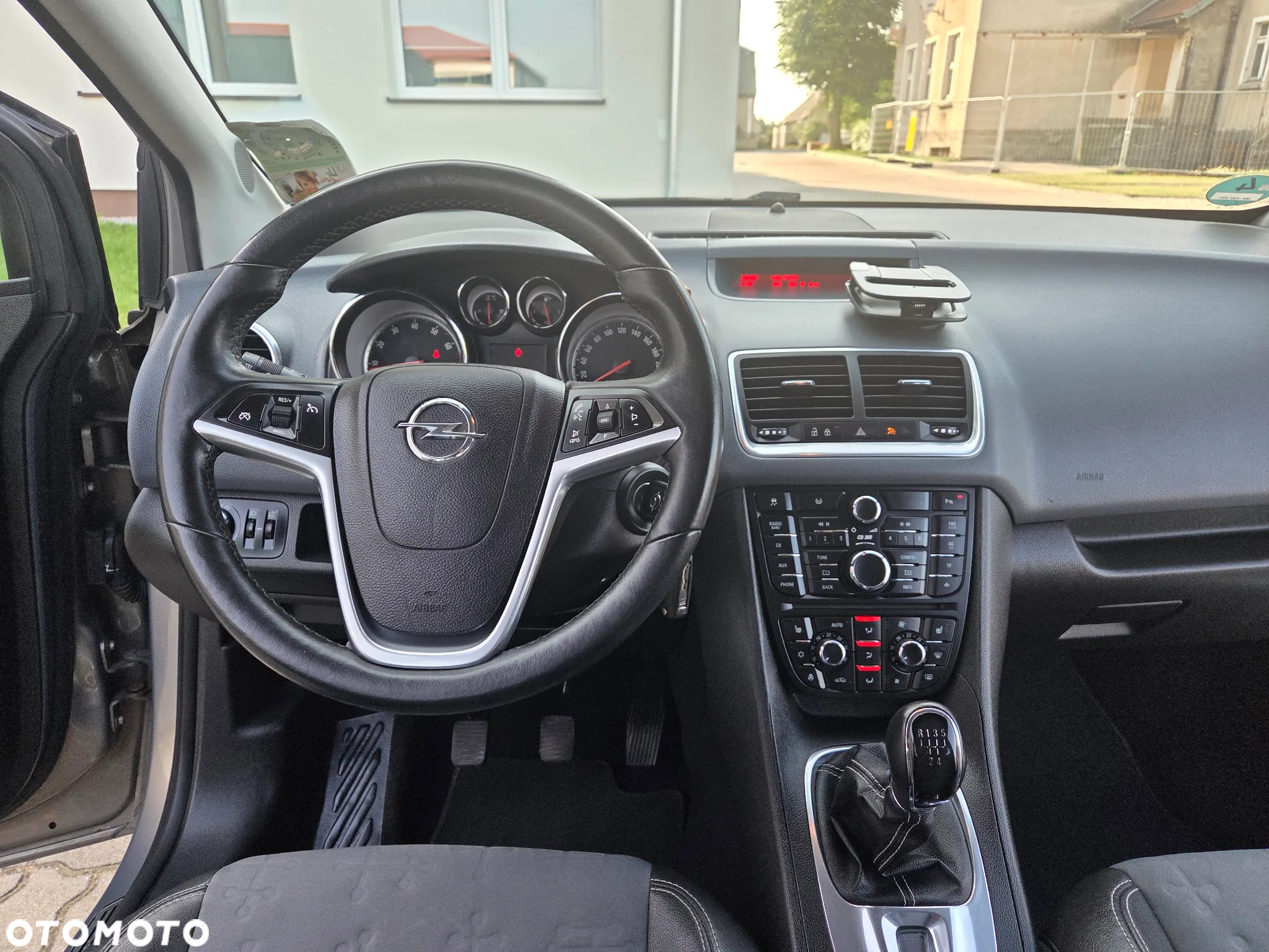 Opel Meriva - 23