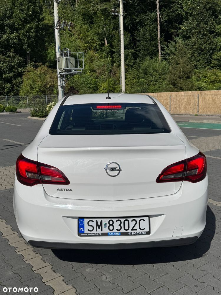 Opel Astra 1.4 Essentia - 2