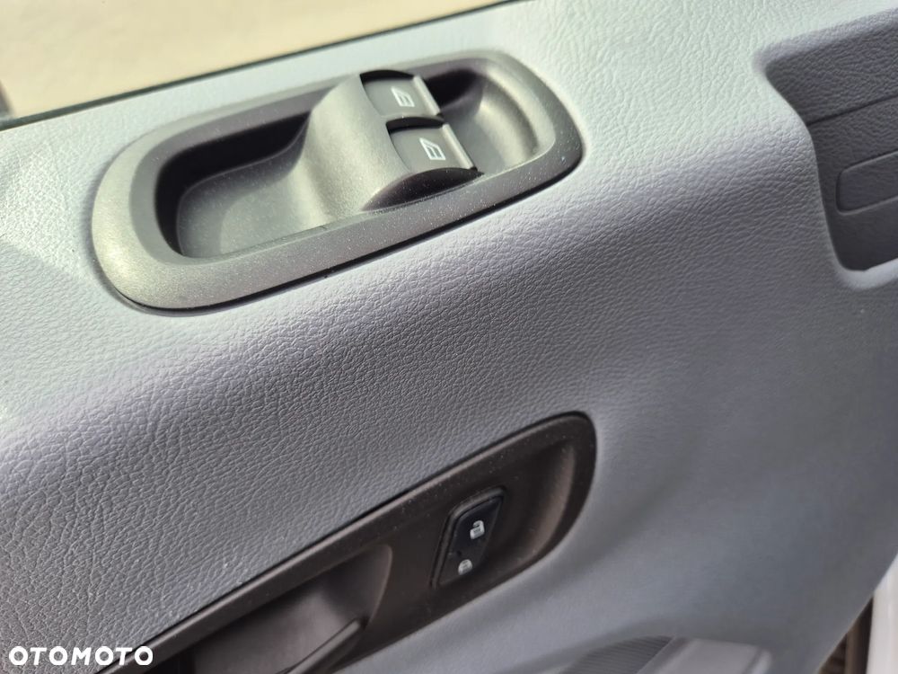 Ford TRANSIT L2 H3 - 32