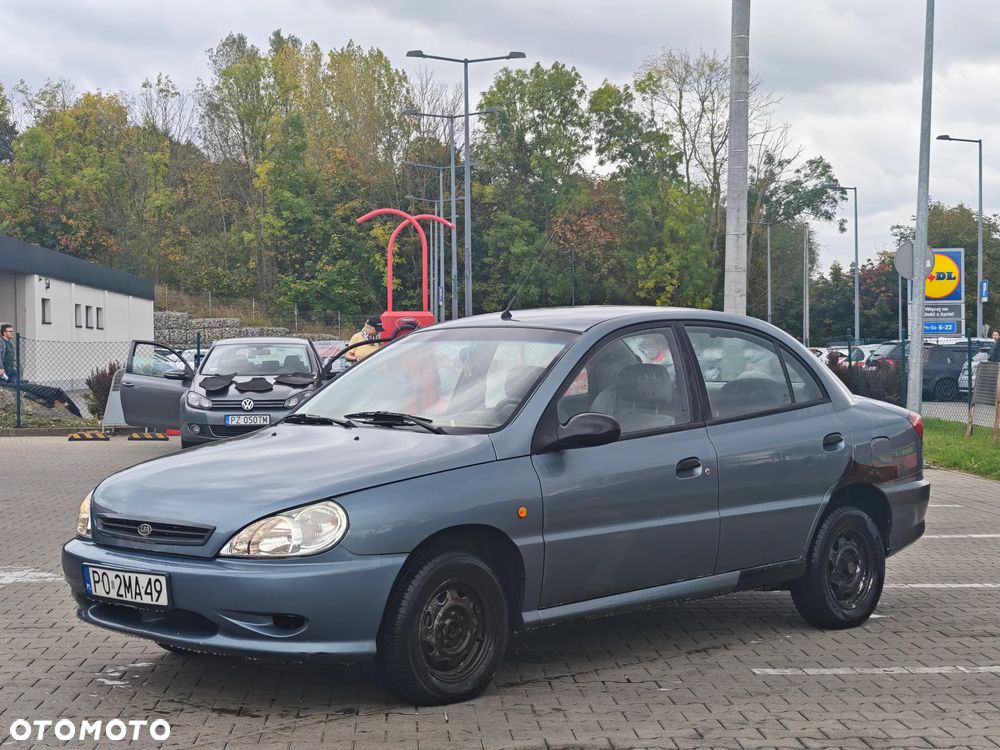 Kia Rio 1.3 RS - 8