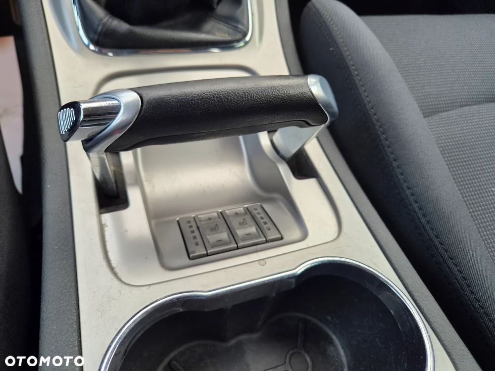 Ford S-Max - 25