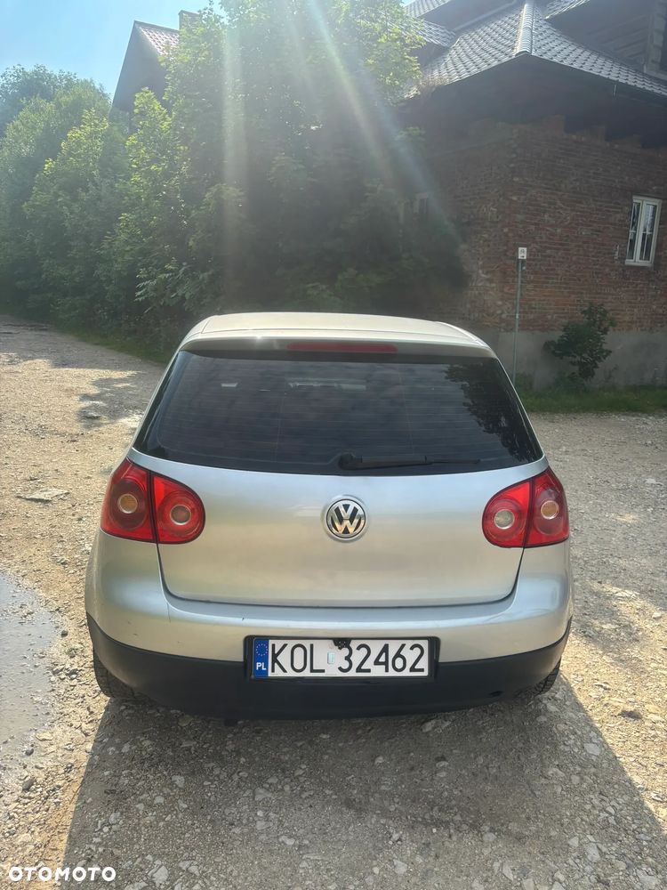 Volkswagen Golf 1.6 Comfortline - 4