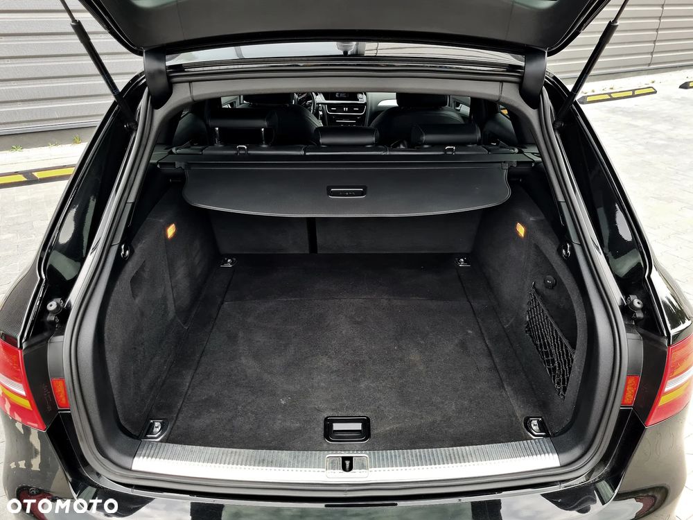 Audi A4 Avant 2.0 TDI DPF clean diesel quattro S line Sportpaket - 20