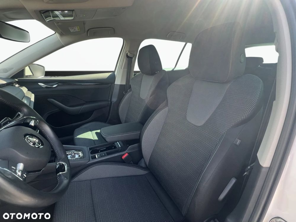 Skoda Octavia 1.5 TSI e-Tec Ambition DSG - 17