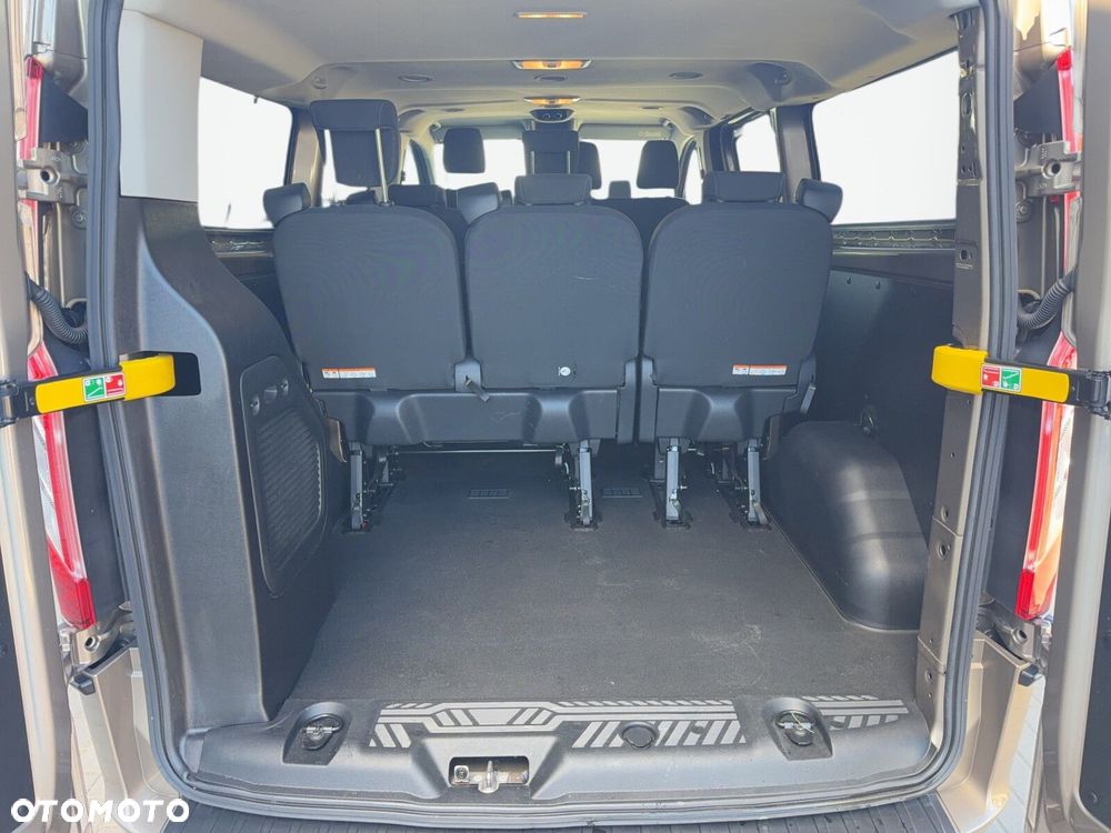 Ford Transit Custom - 19