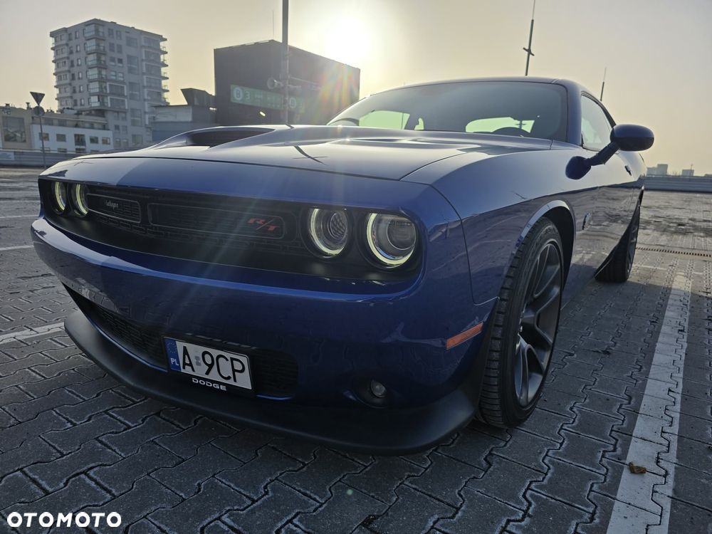 Dodge Challenger - 20