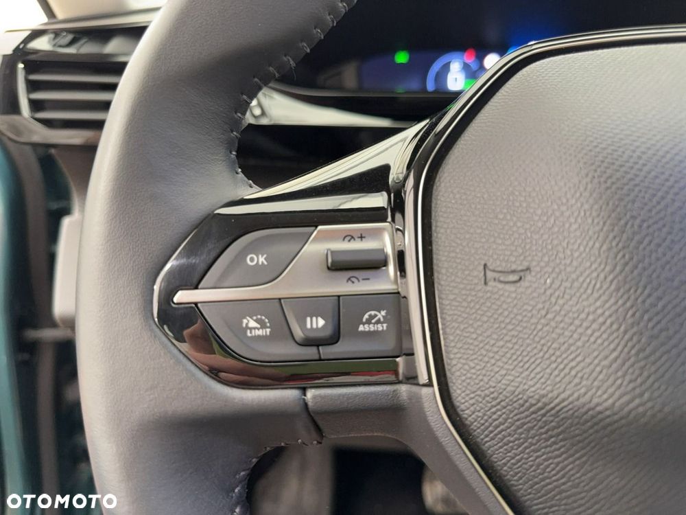 Peugeot 308 - 24
