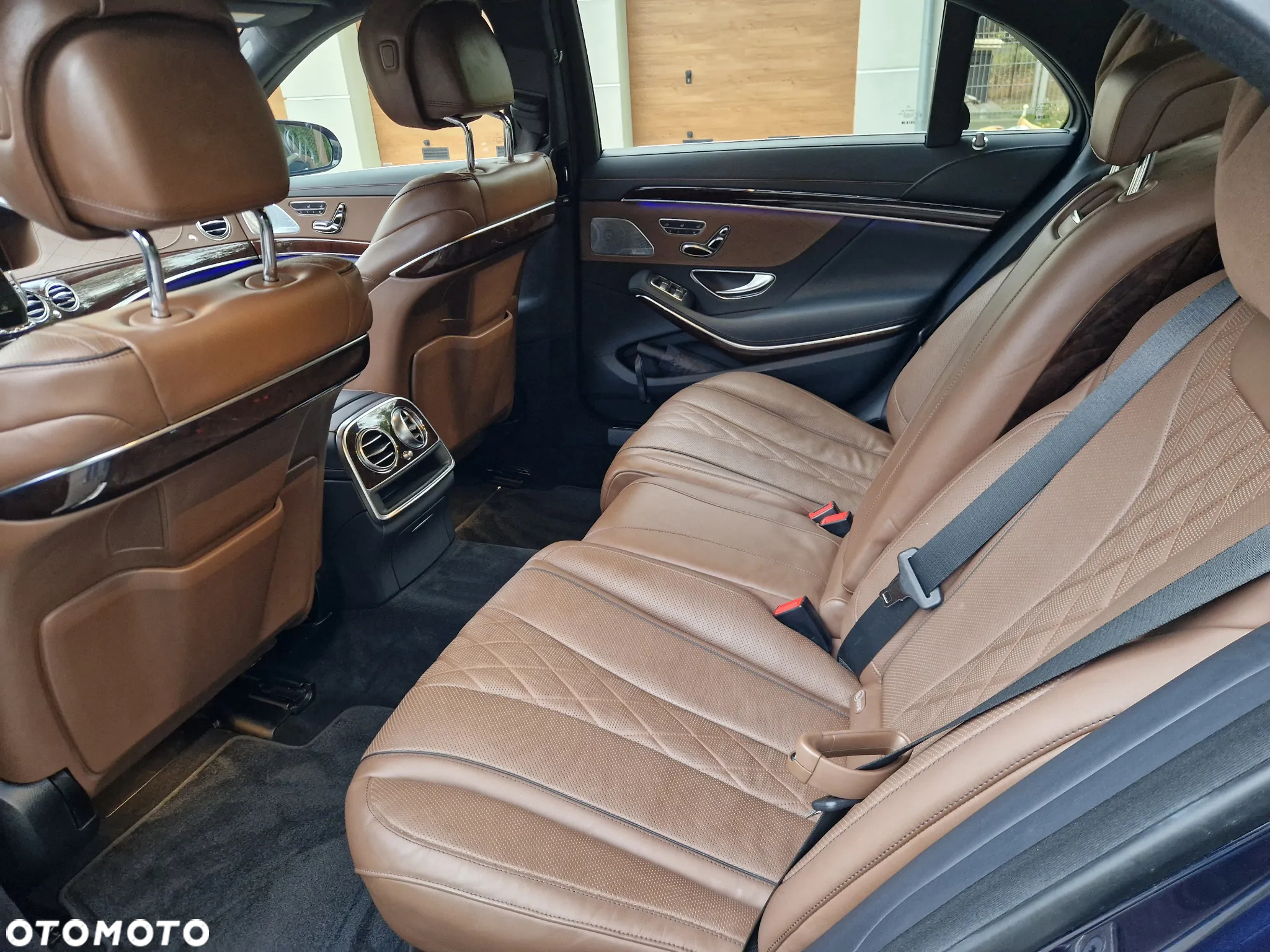 Mercedes-Benz Klasa S 560 4-Matic L 9G-TRONIC - 12