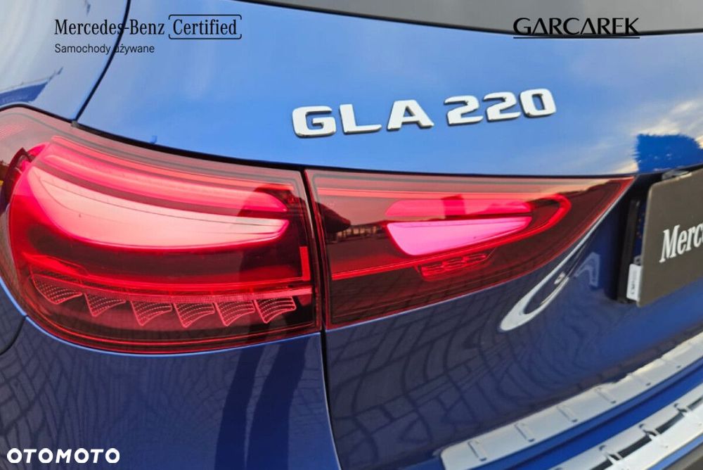 Mercedes-Benz GLA - 7