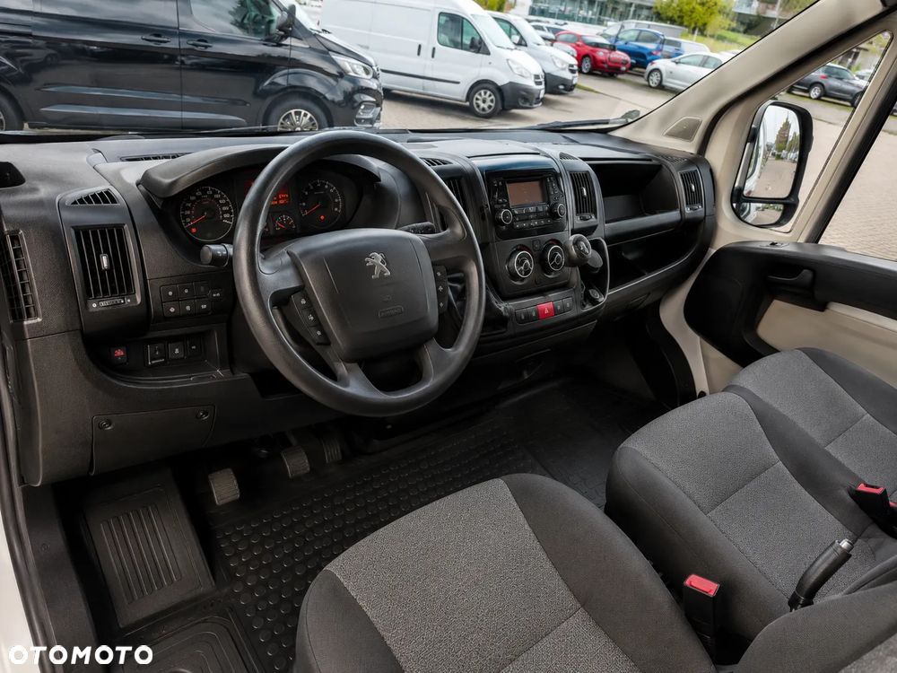 Peugeot BOXER - 12