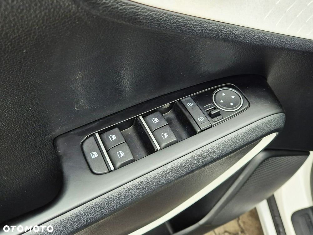 Kia Soul 64kWh M - 13