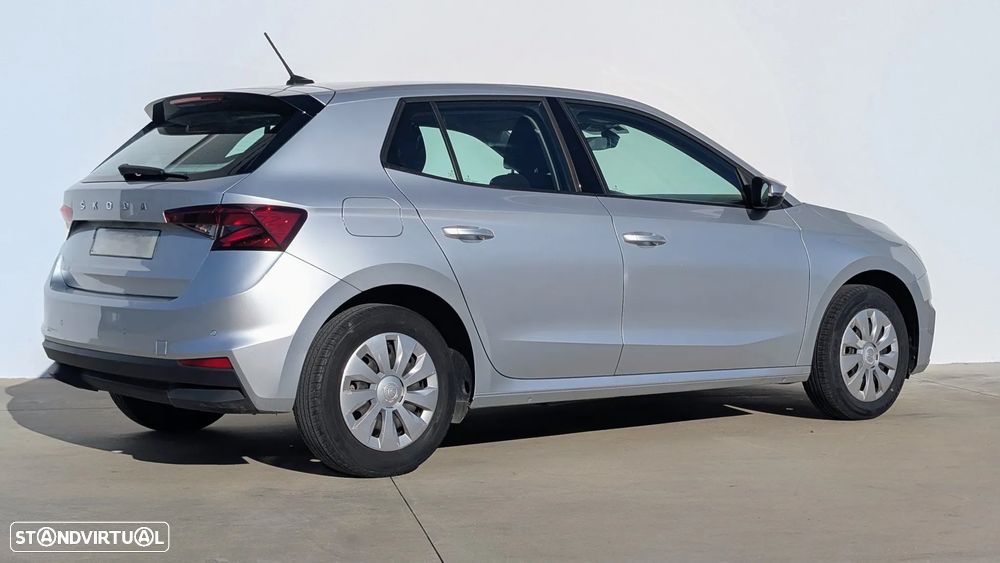 Skoda Fabia 1.0 MPI Ambition - 4