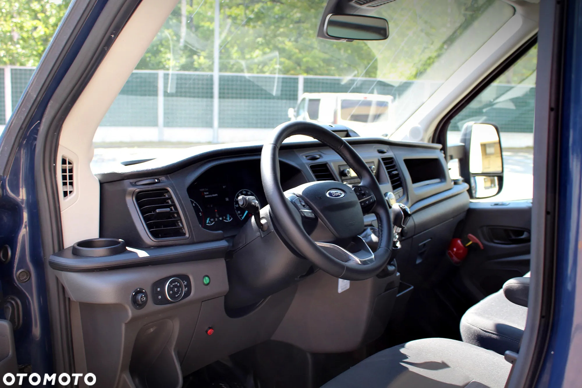 Ford Transit kontener 9 euro palet + winda BAR 750kg - 16