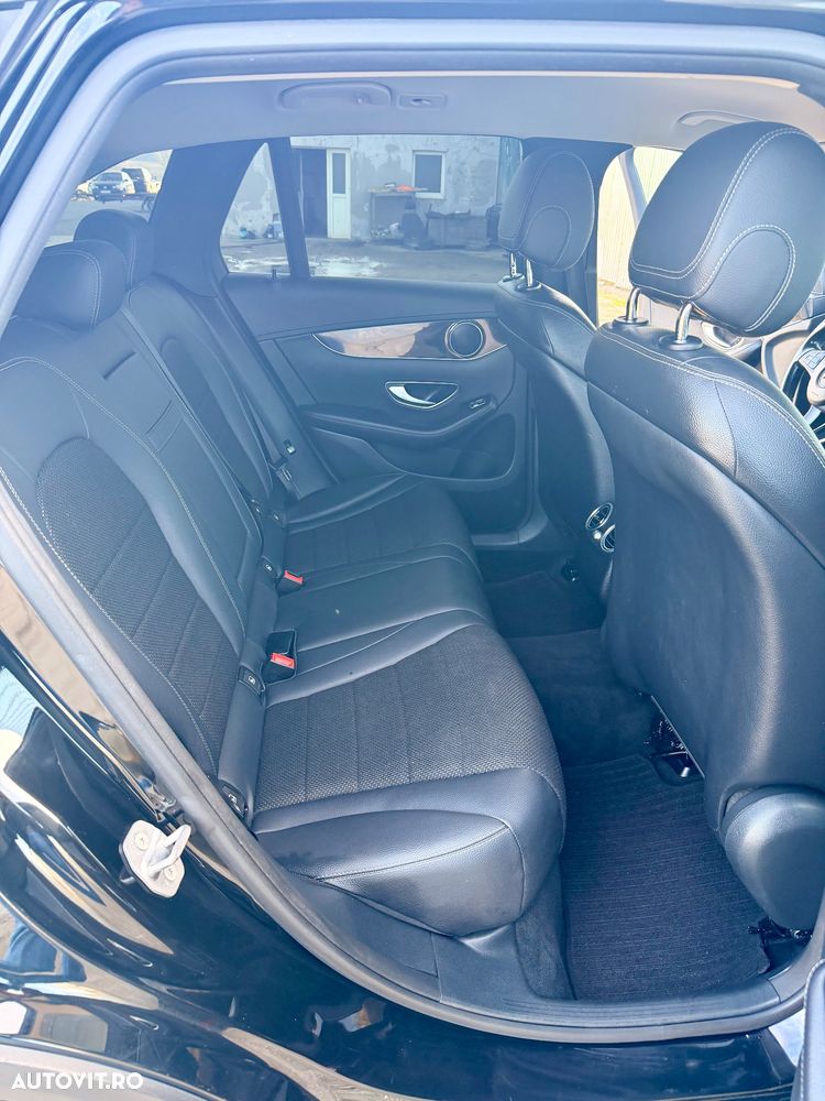 Mercedes-Benz GLC 220 d 4MATIC - 9
