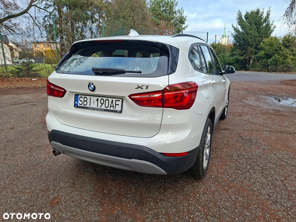 BMW X1 sDrive18d Advantage - 10