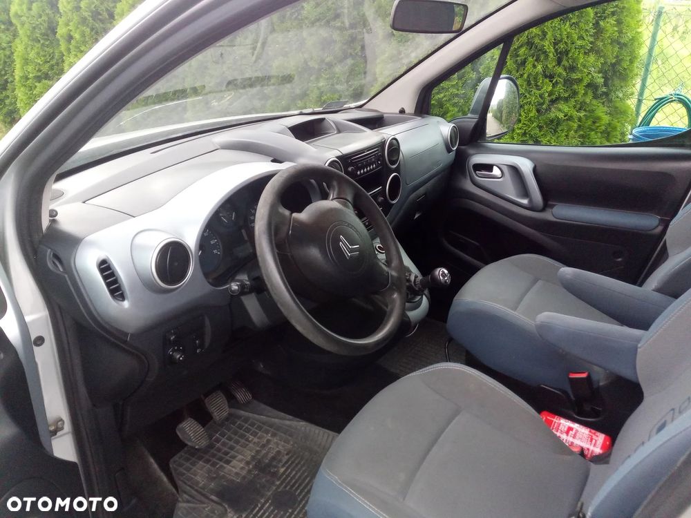 Citroën Berlingo II 1.6 HDi Multispace - 8