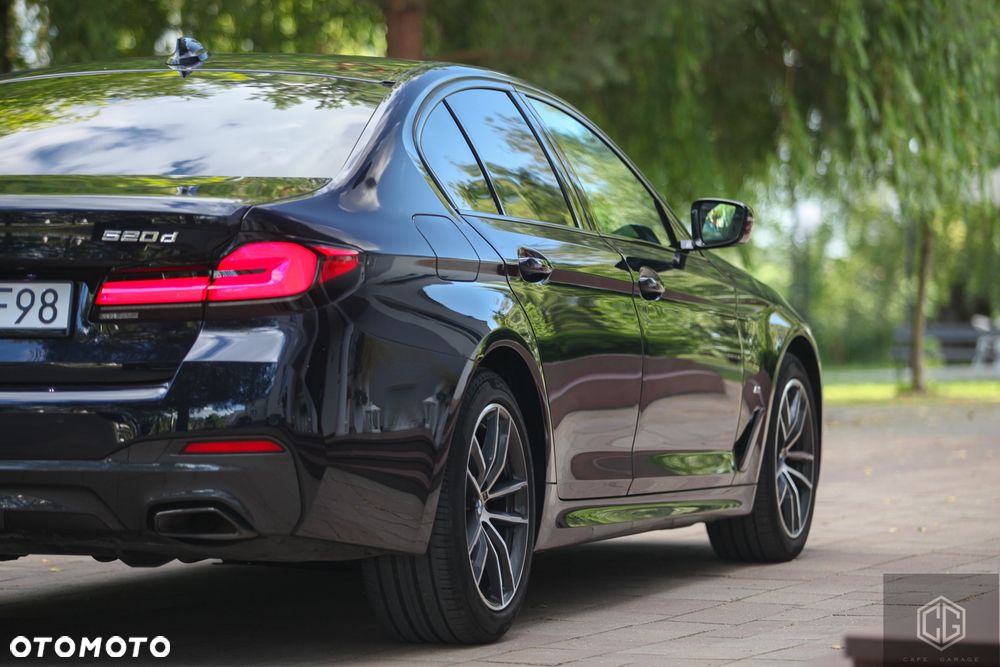 BMW Seria 5 520d MHEV M Sport sport - 33