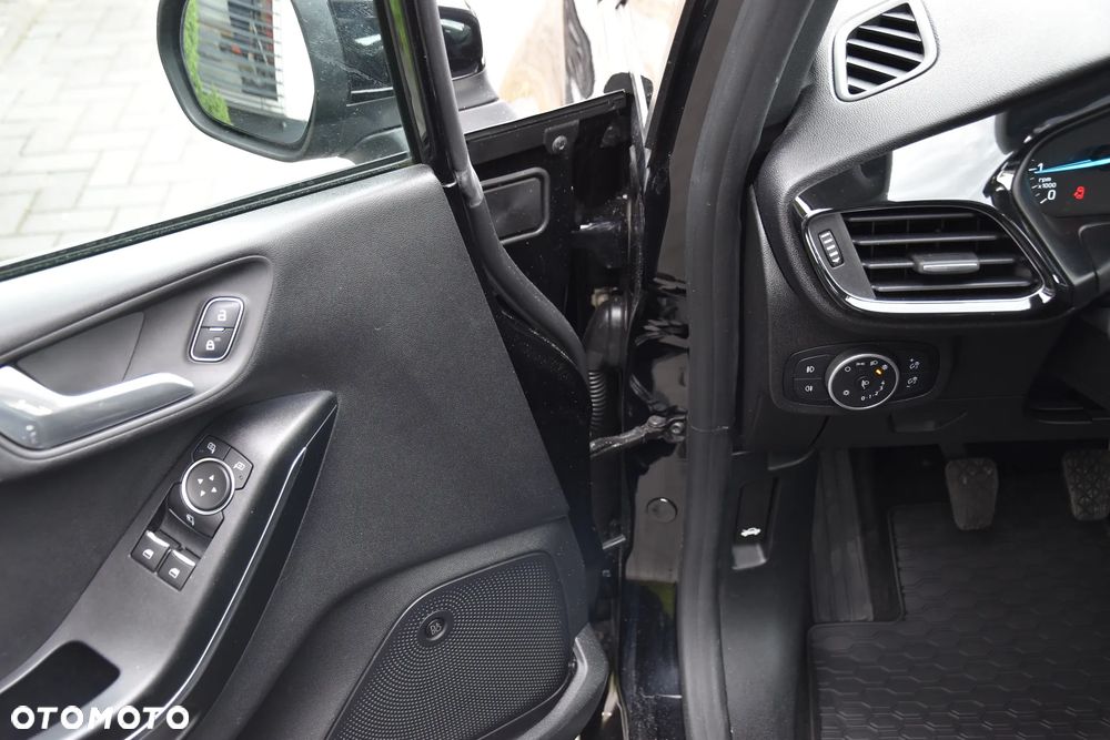 Ford Fiesta 1.0 EcoBoost Titanium - 22