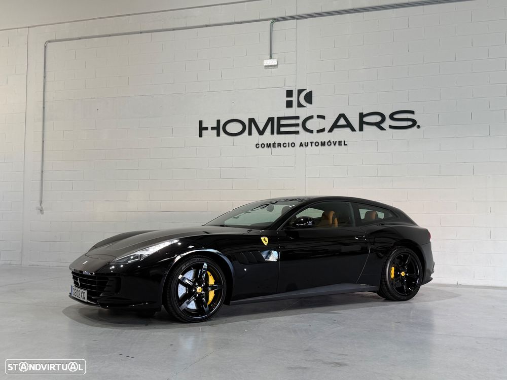 Ferrari GTC4 Lusso - 9