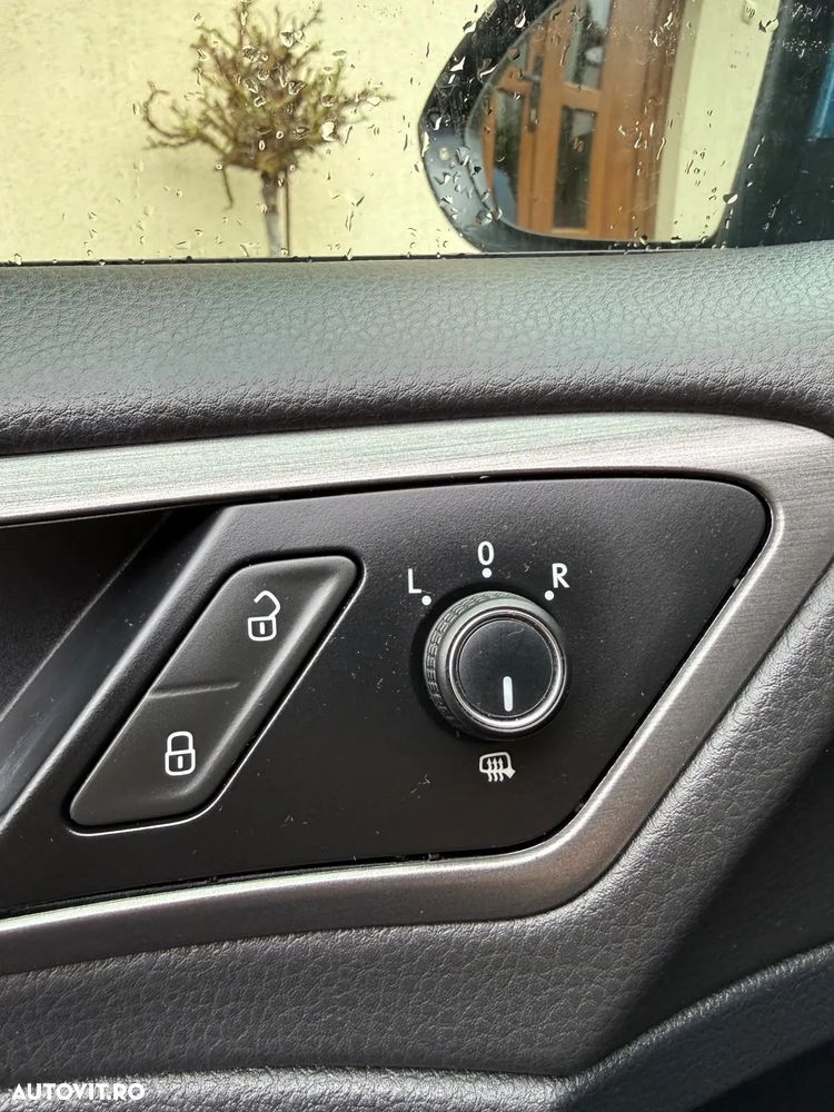 Volkswagen Golf - 19
