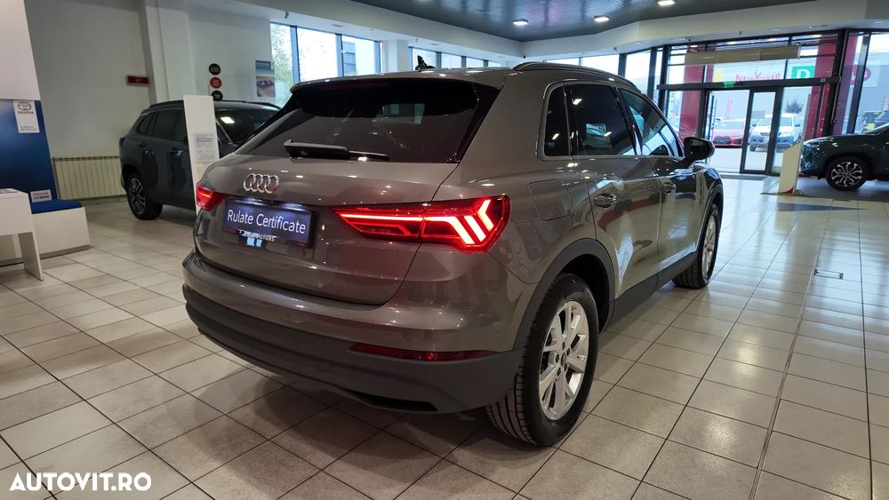 Audi Q3 45 TFSIe S tronic - 3