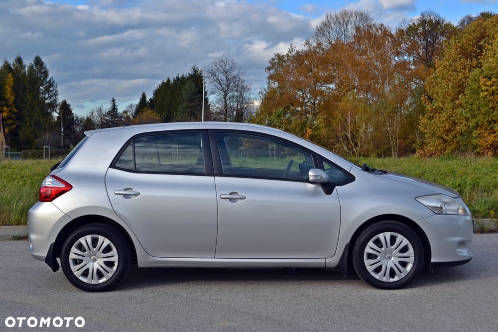 Toyota Auris 1.6 2010 - 6