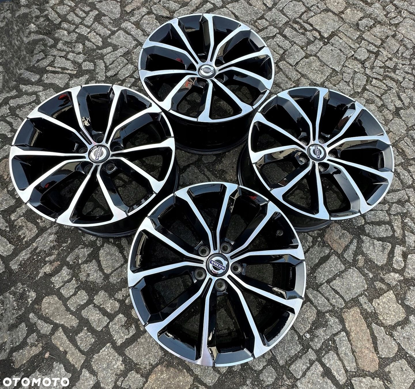 FELGI VOLVO V60 S60 5X108 17 7J ET 40,5 31471310 - 5