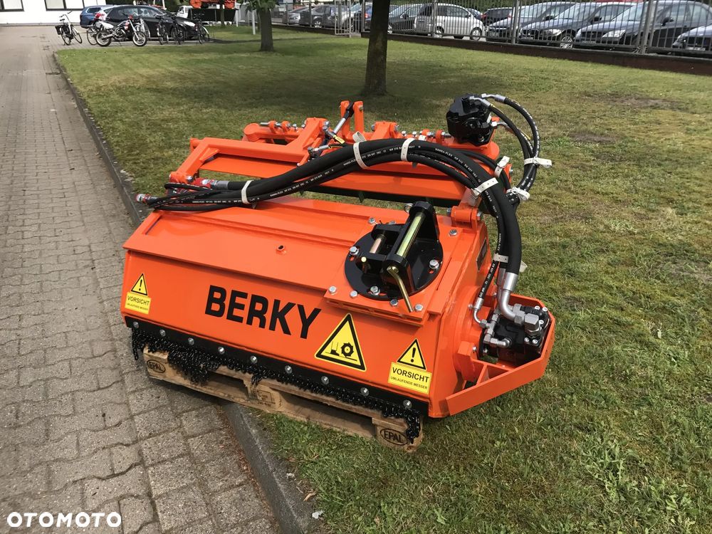 Mulczer hydrauliczny BERKY z pasem czyszczącym 120 cm - 4