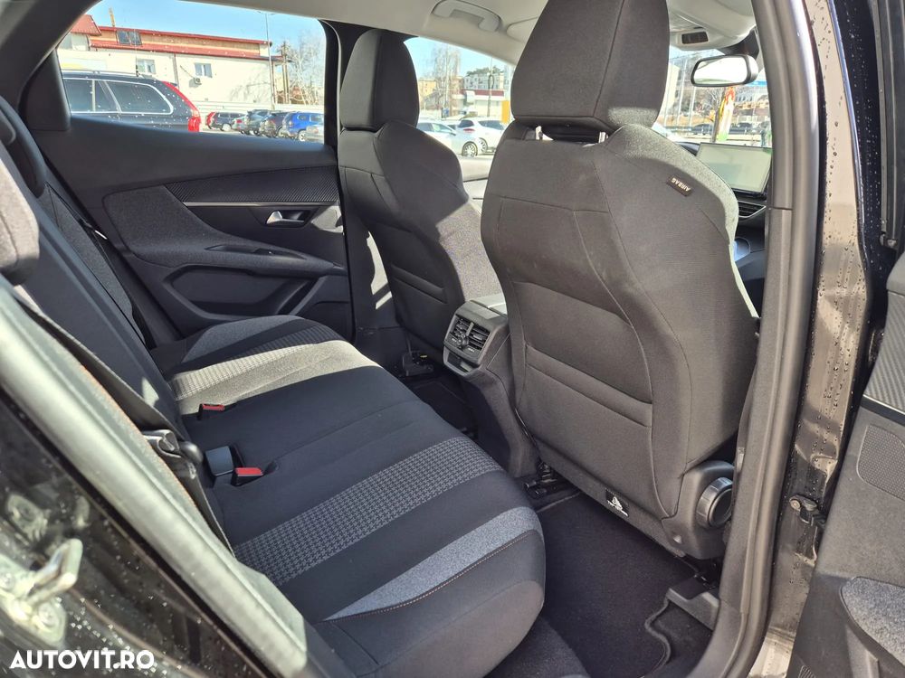 Peugeot 3008 PureTech 130 Stop & Start Active - 8