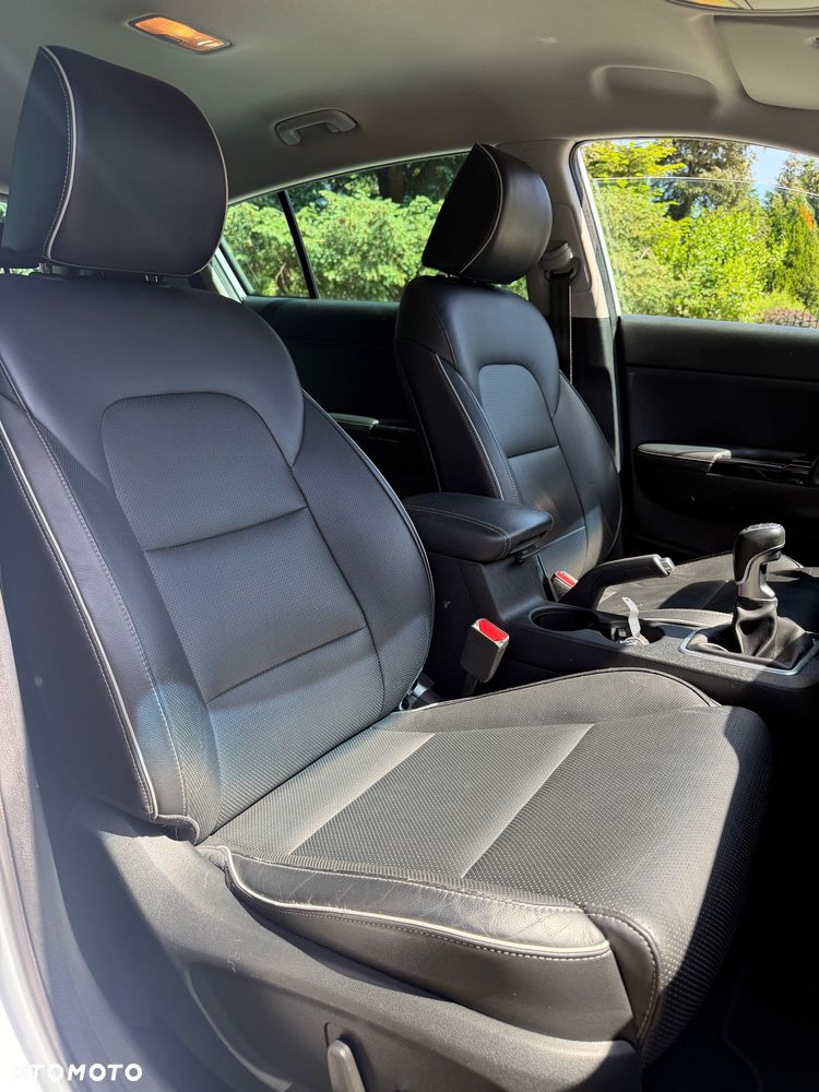 Kia Sportage 1.6 GDI 2WD SPIRIT - 21