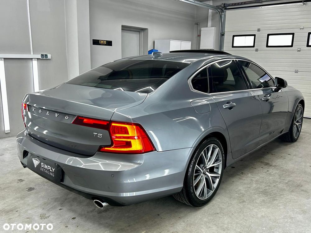 Volvo S90 T5 Momentum - 12
