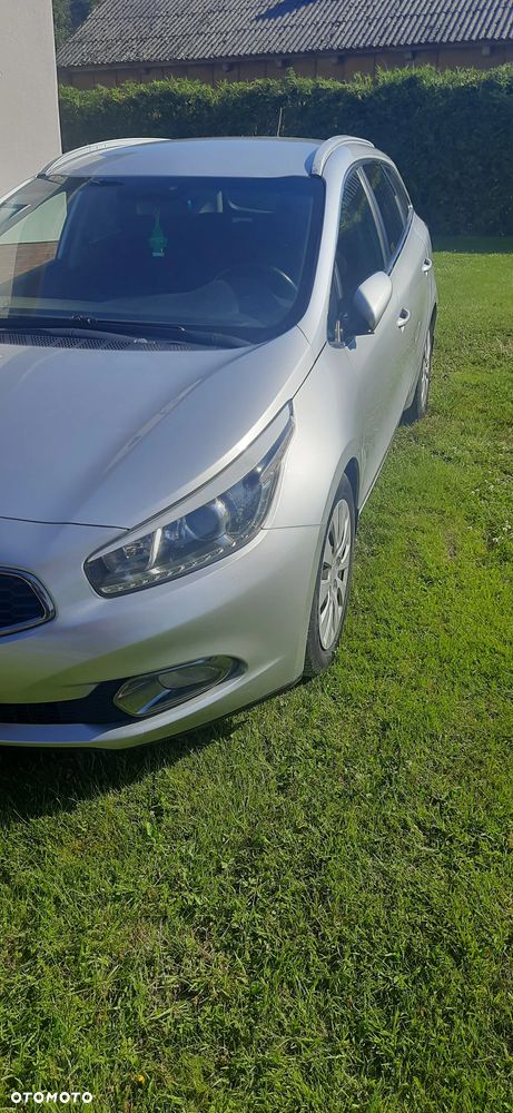 Kia Ceed - 26