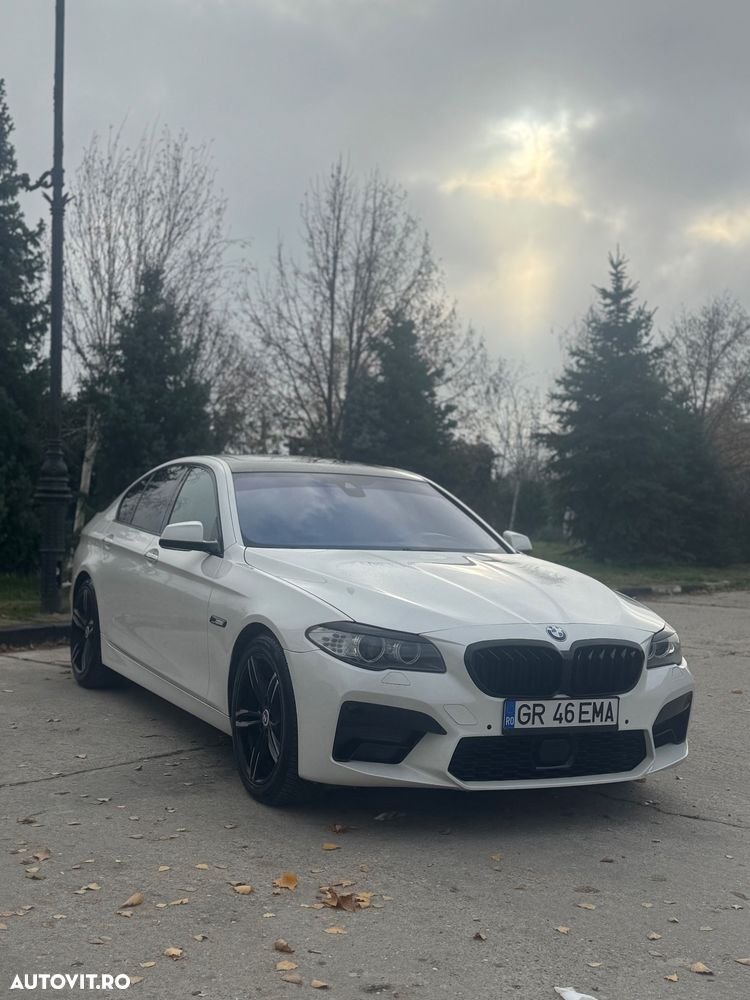 BMW Seria 5 530d Aut. Luxury Line - 3