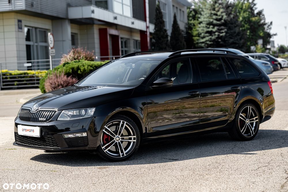 Skoda Octavia 2.0 TSI (Green tec) DSG RS - 13