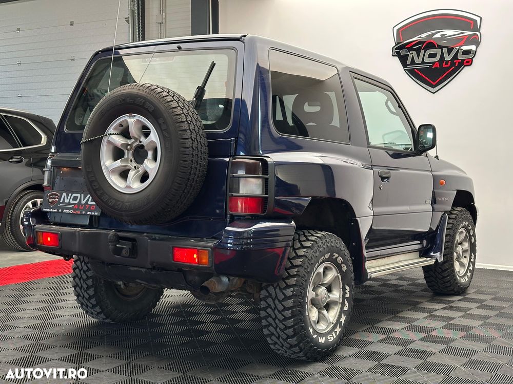 Mitsubishi Pajero Metal Top 2.5 TD GL - 4