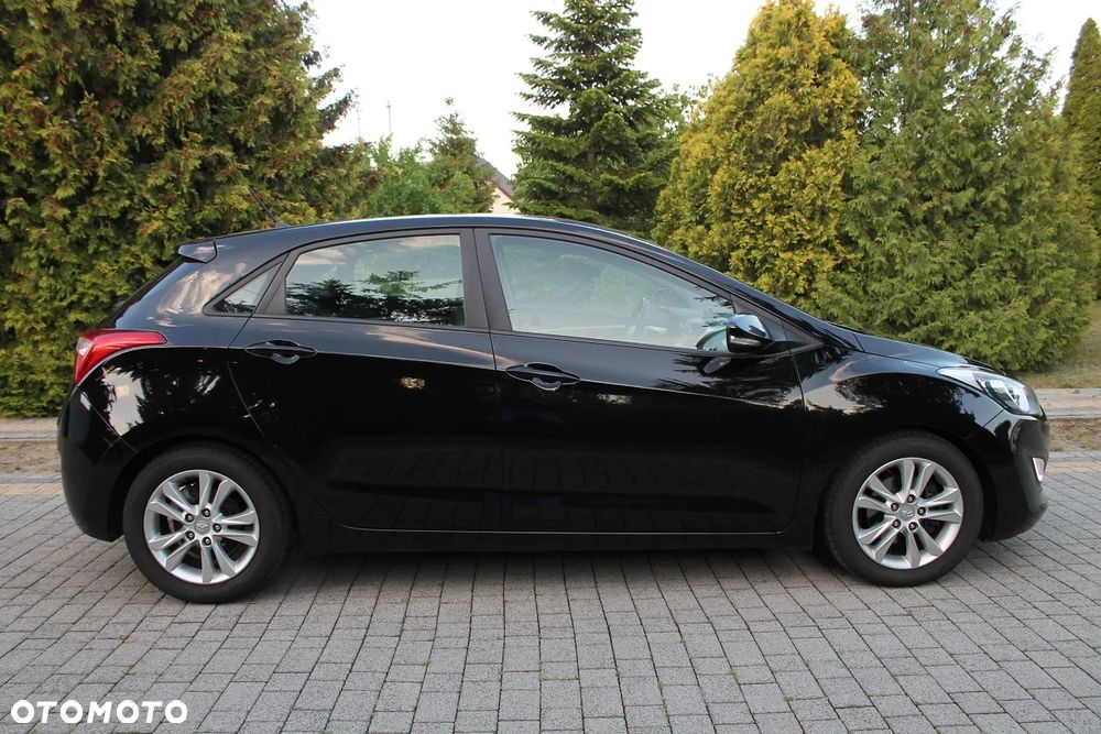 Hyundai i30 1.4 CRDi Trend - 10