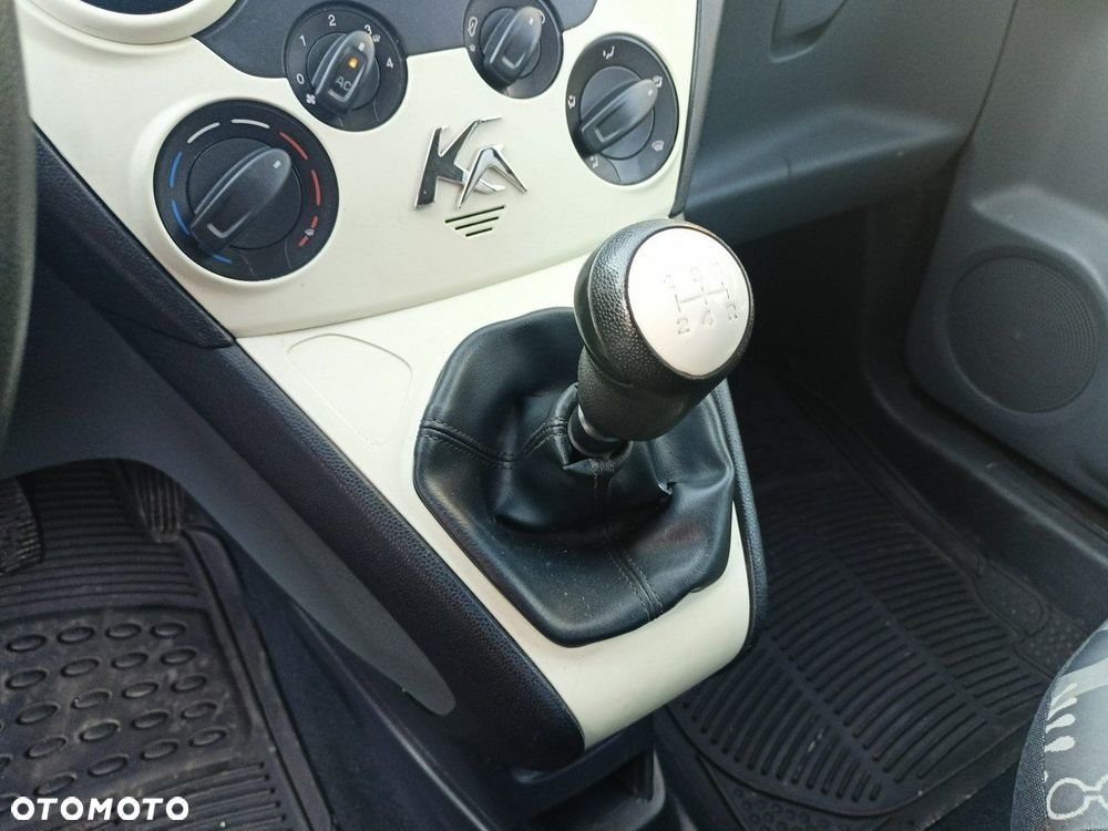 Ford KA - 15