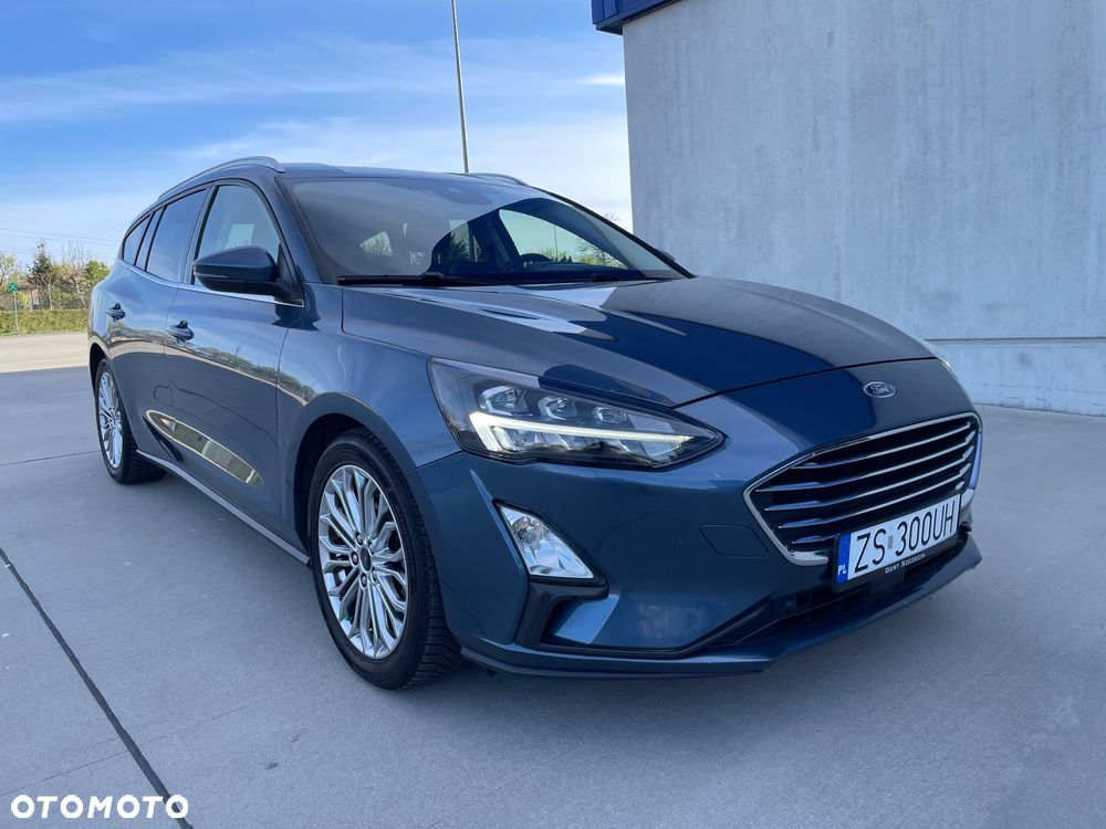 Ford Focus 1.0 EcoBoost STart-Stopp-System TITANIUM - 6