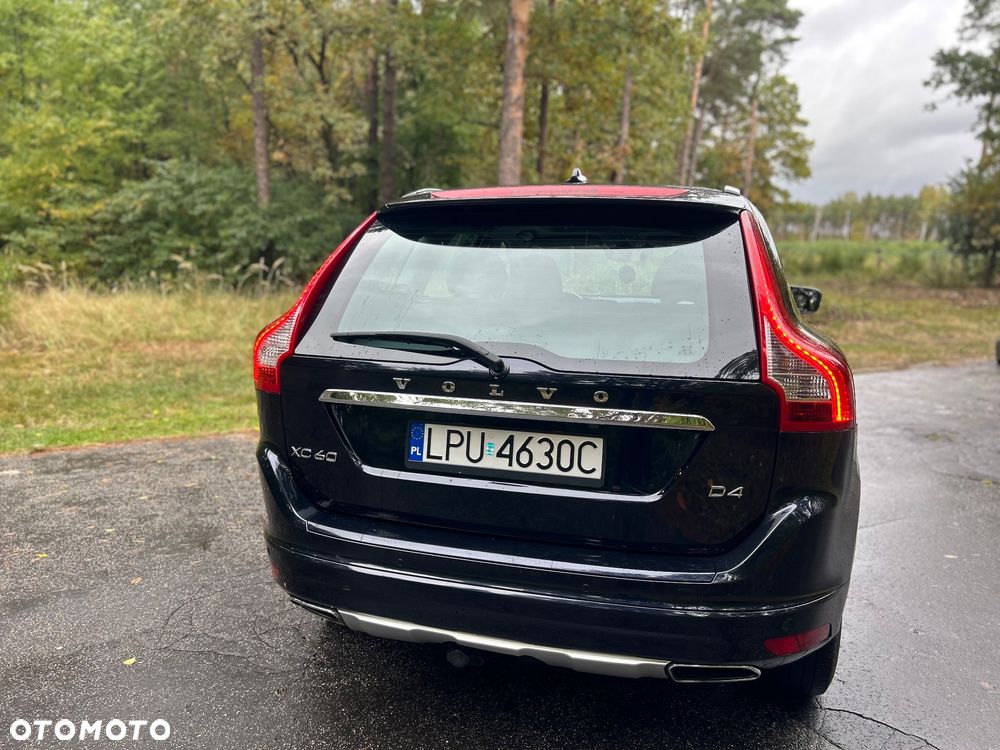 Volvo XC 60 D4 Momentum - 4