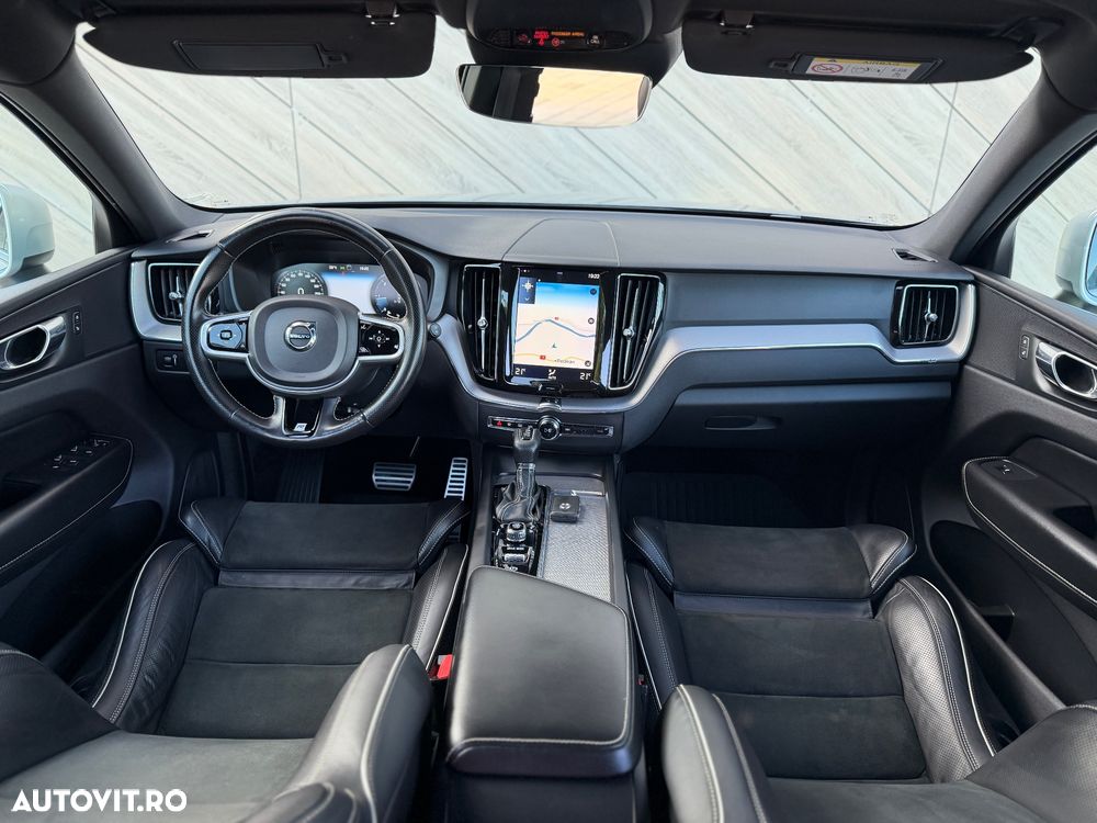 Volvo XC 60 D4 AWD Geartronic RDesign - 5