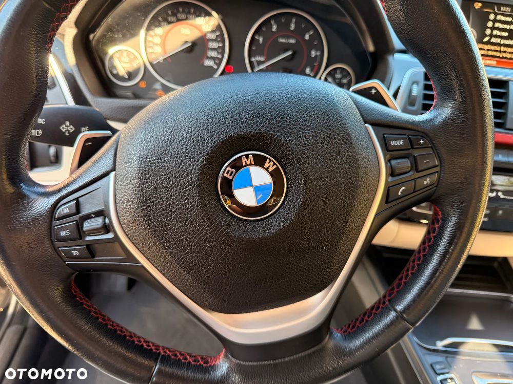 BMW Seria 3 320d Sport Line sport - 9