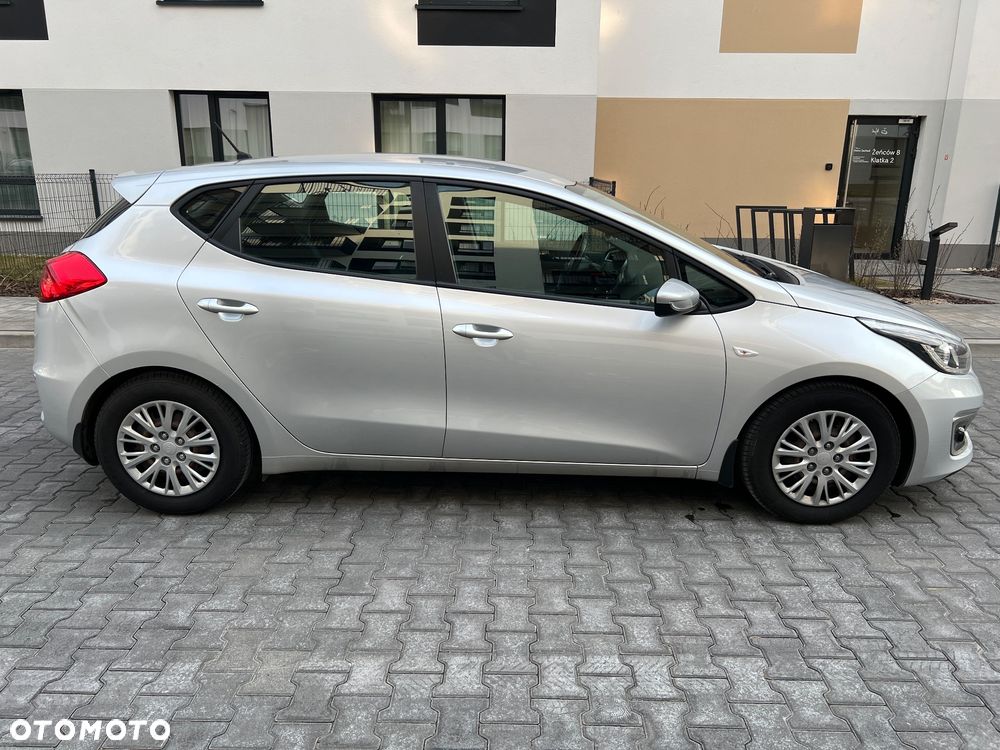 Kia Ceed 1.6 CRDi Smart - 4