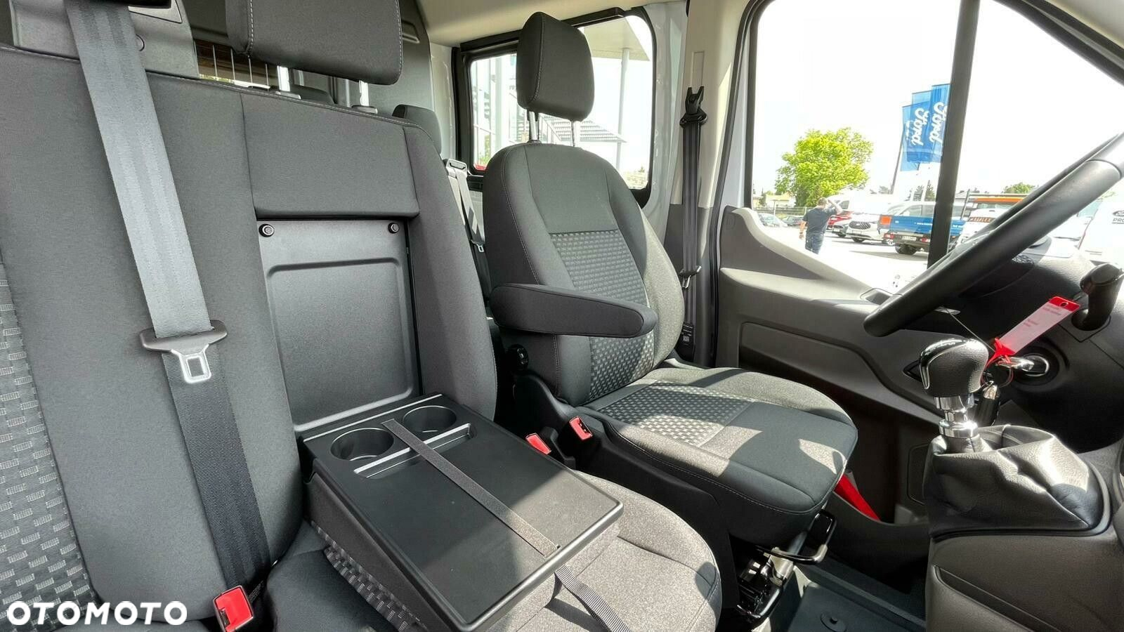 Ford transit Trend - 16