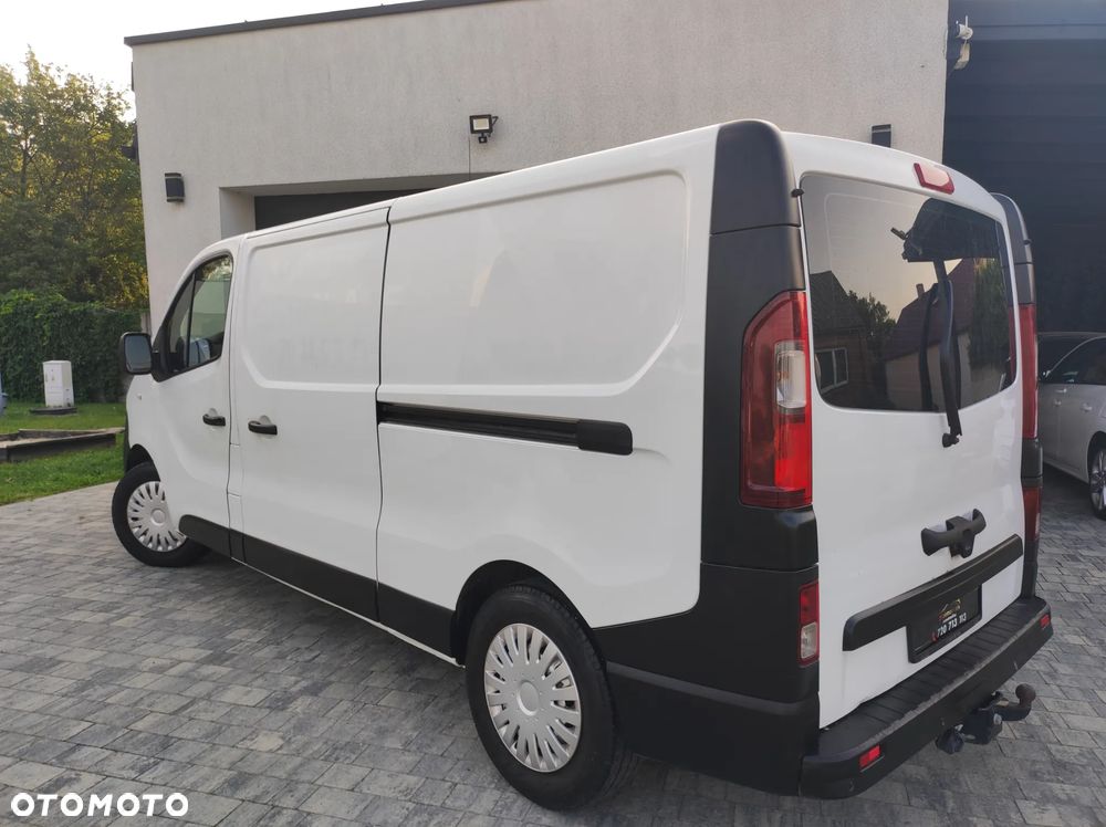 Opel vivaro - 30