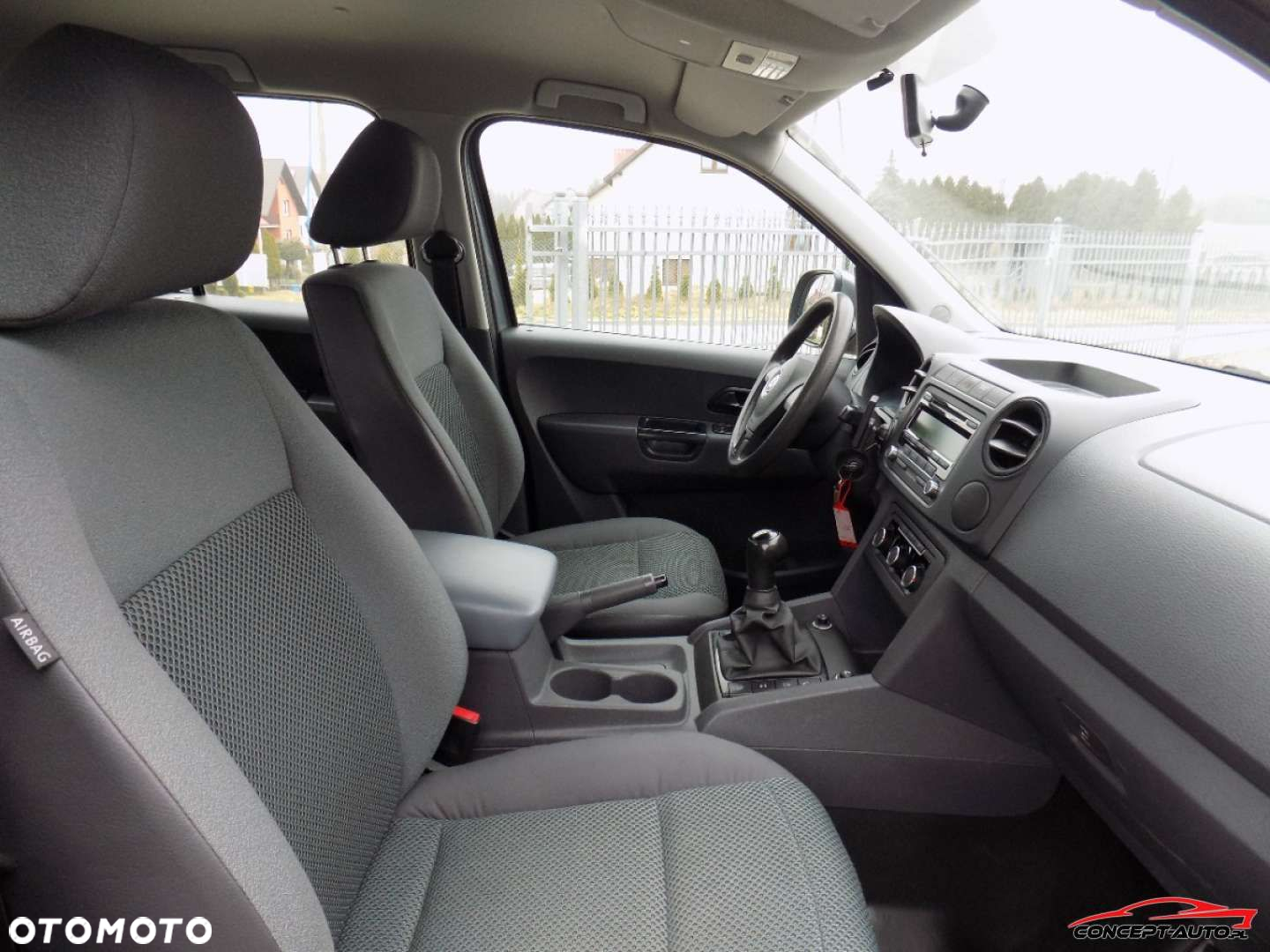 Volkswagen Amarok - 24